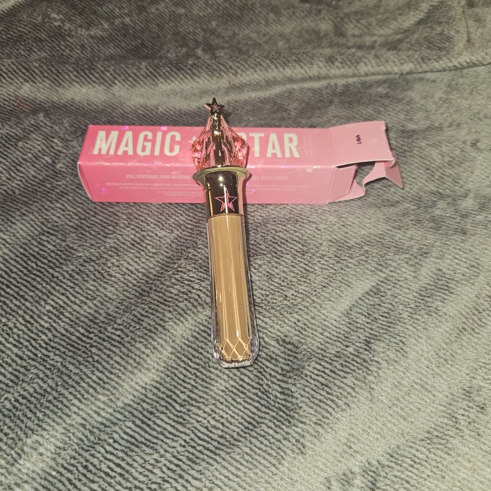 JEFFREE STAR COSMETICS Magic Star Concealer C22 BRAND NEW - Picture 3 of 4
